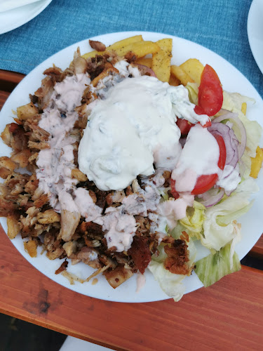 Pyrgos Taverna - Vendéglátás