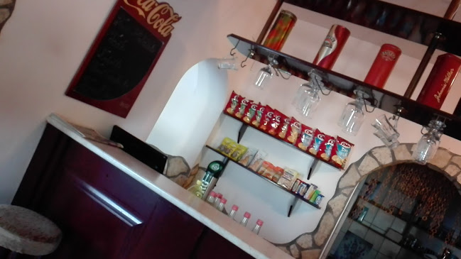 Pizza Tornádó és Amstel Söröző - Tiszakécske