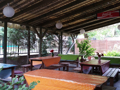 Napfény Kert Étterem