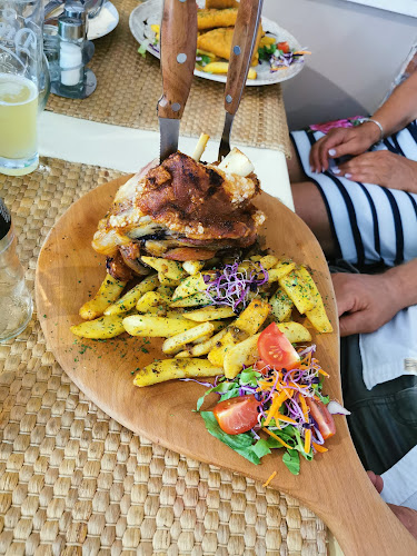 Véndiófa Grill Bisztró - Vendéglátás