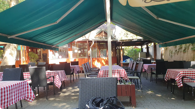 Opinii despre Blues Kert Vendéglő în Szeged - Vendéglátás