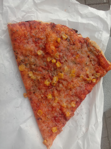 Opinii despre Hungária Pékség în Pécs - Vendéglátás