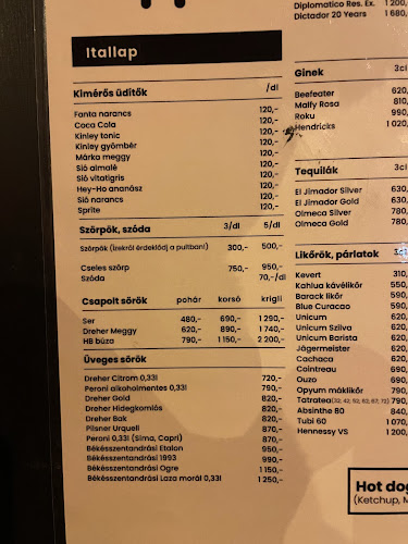 Opinii despre Négylépcsős Söröző în Szeged - Vendéglátás