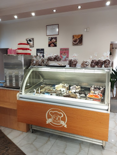 Várpalota, Szabadság tér 3, 8100