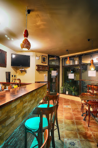 Esti Fény - Gergen Borozó - Vendéglátás