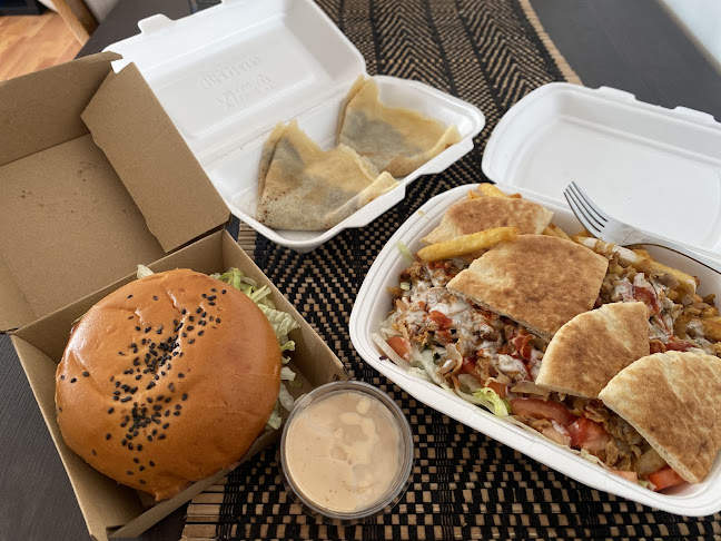 Platni Bistro - Vendéglátás