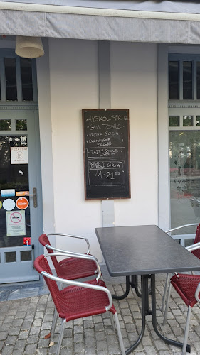 Kedves Cukrászda és Reggeliző - Vendéglátás