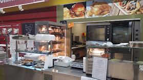 TAVA Grill Kft. Kaposvár TESCO Grillcsirke Gyros Hamburger Kolbász Hurka