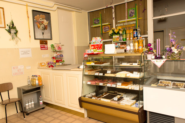 Comentarii opinii despre Gyöngy cukrászda