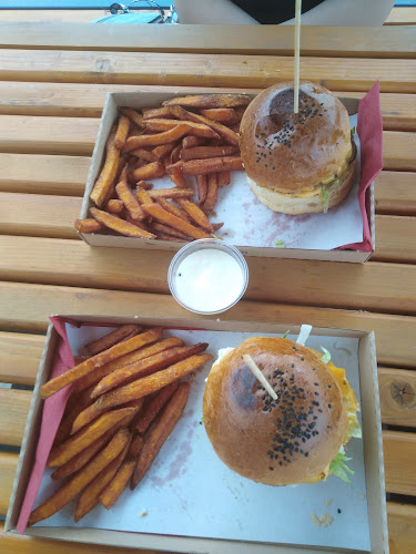 Comentarii opinii despre Deszka gyros&streetfood