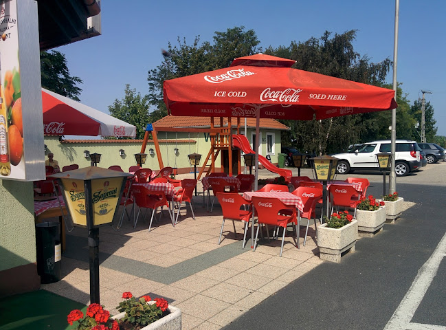 Kóny parkoló 85-ös főút, 9144