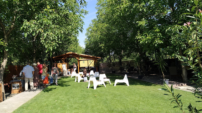 Kicsidió Rendezvénykert - Vendéglátás