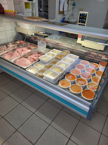 Opinii despre Halbolt - Szilágyi László în Csorna - Vendéglátás