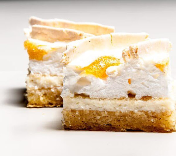 Lipóti Pékség Galéria Center - Vendéglátás