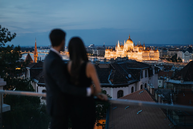 Aranybástya - Vendéglátás