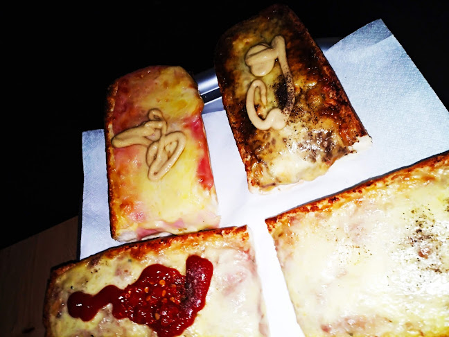 Café Mézes söröző - Vendéglátás