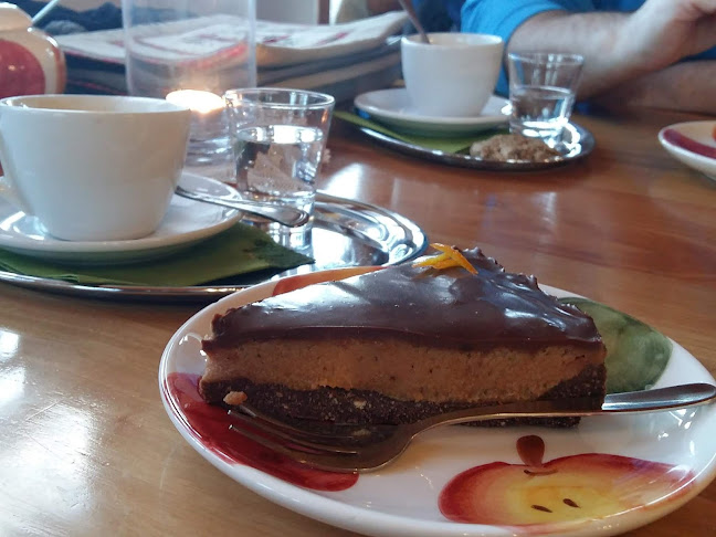 Nagyi Kertje Étterem és Teaház - Aszófő