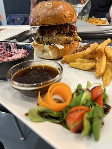 Opinii despre Richie’s Rooster’s în Budapest - Vendéglátás