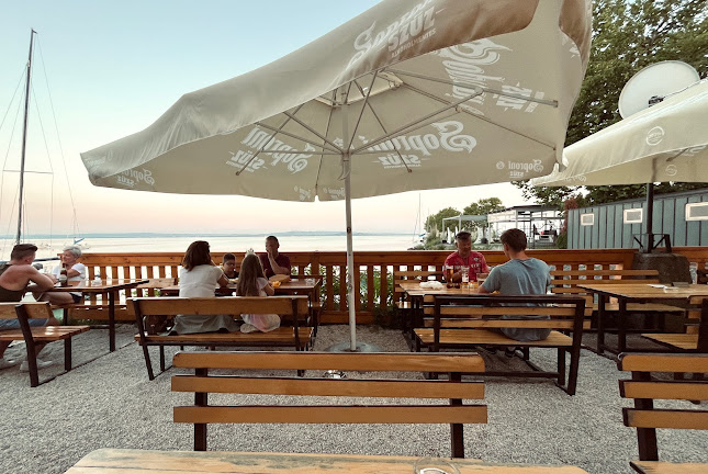 Rév Büfé - Vendéglátás