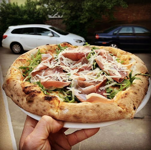 Tar Pizza - Vendéglátás