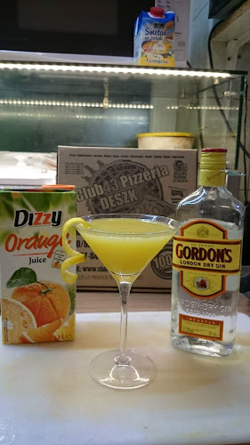 Opinii despre Club43 Büfé és Pizzéria în Deszk - Vendéglátás