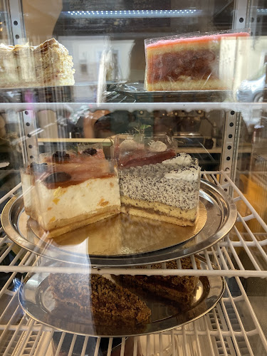 Opinii despre La Mocca Coffeeshop în Szentendre - Vendéglátás