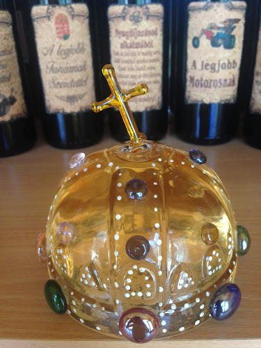 Opinii despre Ajándék borok în Gyöngyös - Vendéglátás