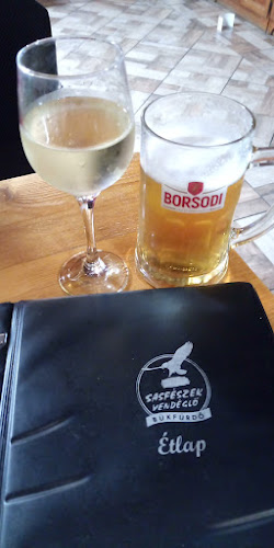 Opinii despre Sasfészek Vendéglő - étterem în Bük - Vendéglátás