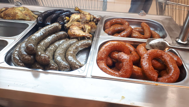 Opinii despre TAVA Grill Kft. Kaposvár TESCO Grillcsirke Gyros Hamburger Kolbász Hurka în Kaposvár - Vendéglátás