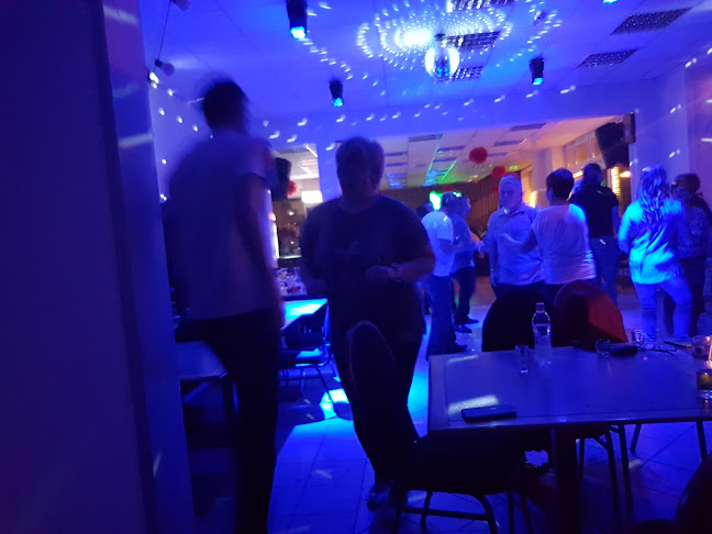 Uni-Café - Vendéglátás