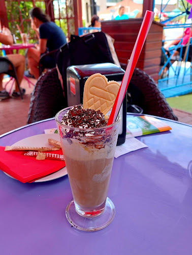 Aranytölcsér Fagylaltkert és Kávézó - Vendéglátás