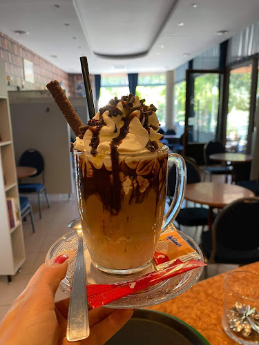 Delicatesse Eszpresszó - Vendéglátás