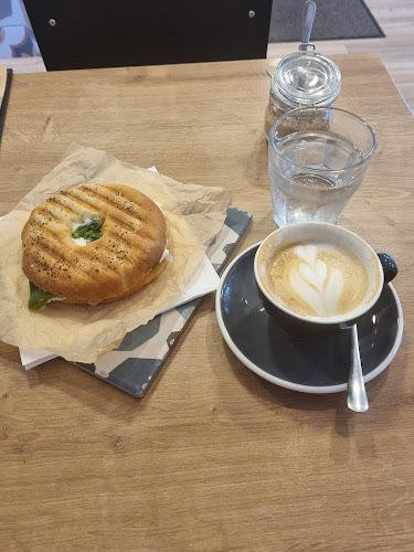 Rokusch - Vendéglátás