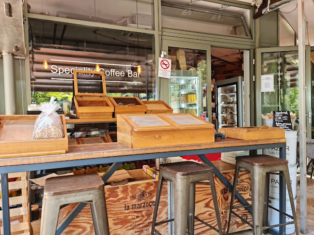 Comentarii opinii despre Pazar Coffee Company Balatonfüred