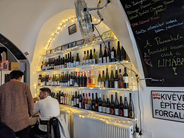 Lima Pub and Hostel - Győr