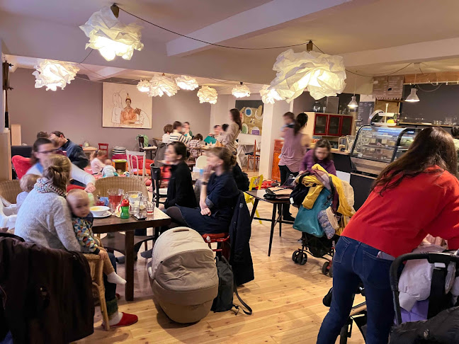 HellóAnyu! Kávézó