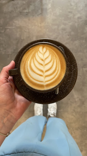 Modam Specialty Coffee & Store - Vendéglátás