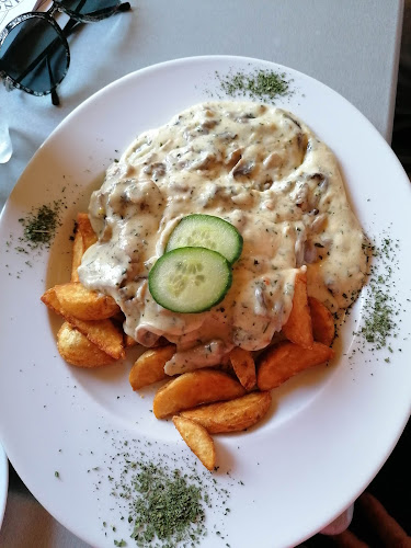 Bowling Pizzéria - Vendéglátás