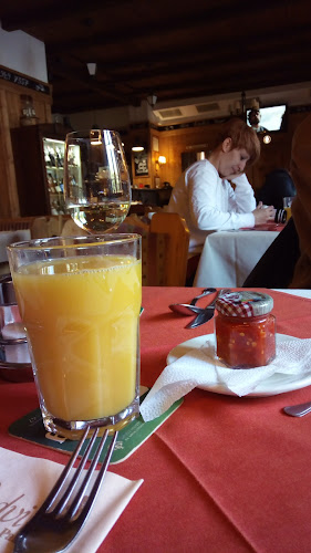 Opinii despre Vadvirág Vendéglő és Fogadó în Tatabánya - Vendéglátás