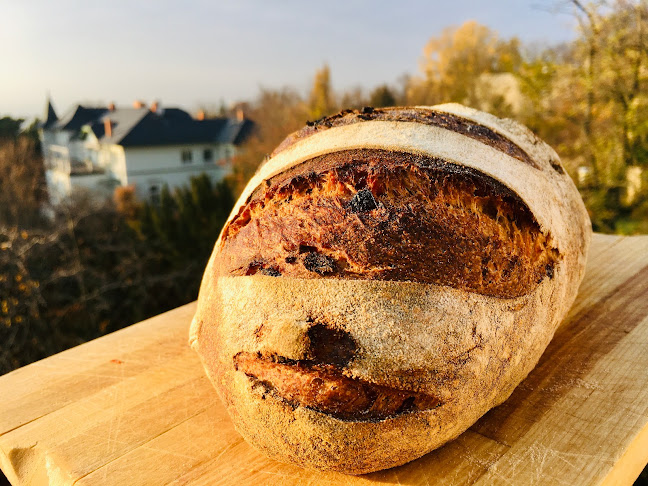 Opinii despre Chez Matild Kézműves Pékség în Budapest - Vendéglátás