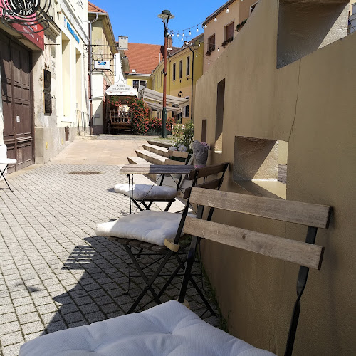 Café Godot - Vendéglátás