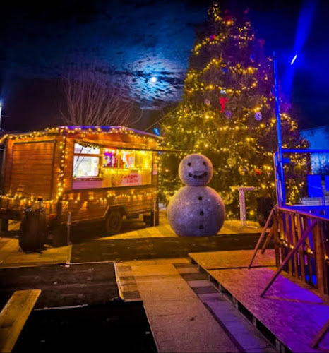 Lángos Kuckó - Vendéglátás