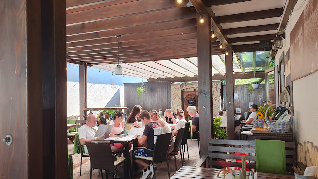 Opinii despre Kistehén Burger Étterem în Balatonszárszó - Vendéglátás