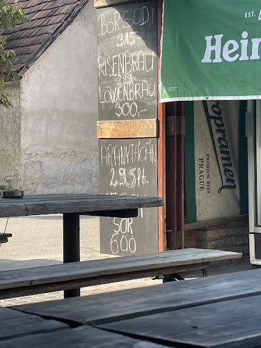 Fáraó Söröző - Vendéglátás