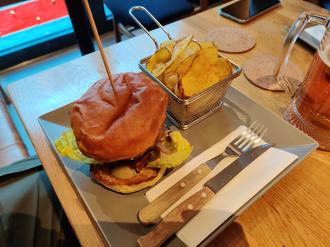 Pesti Burger és Bár - Budapest