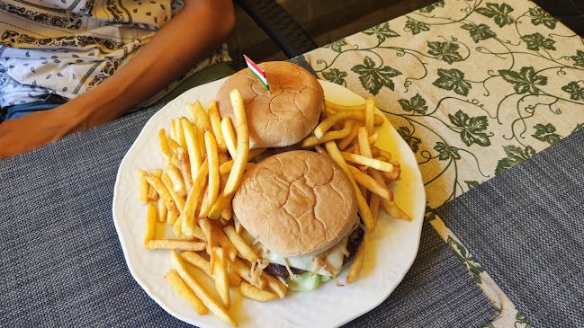 Comentarii opinii despre Texas Étterem