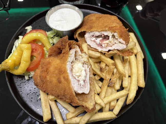 Forest pizzeria & bar - Vendéglátás