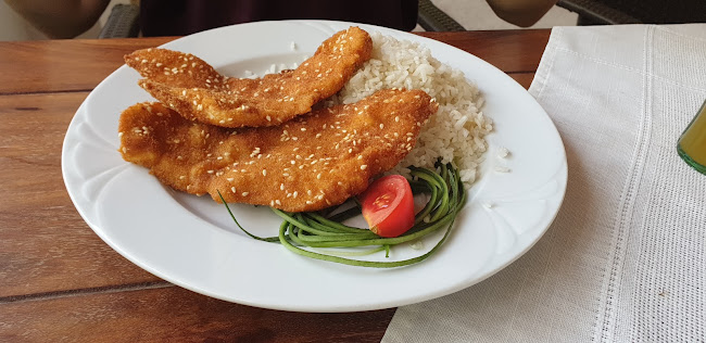 Hullámtér Vendéglő