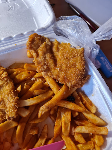 Kisgömböc Étterem