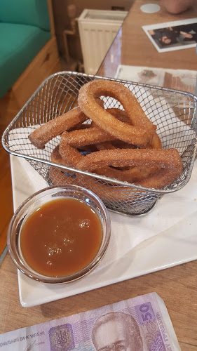 Comentarii opinii despre Johnny's Bistro Buda